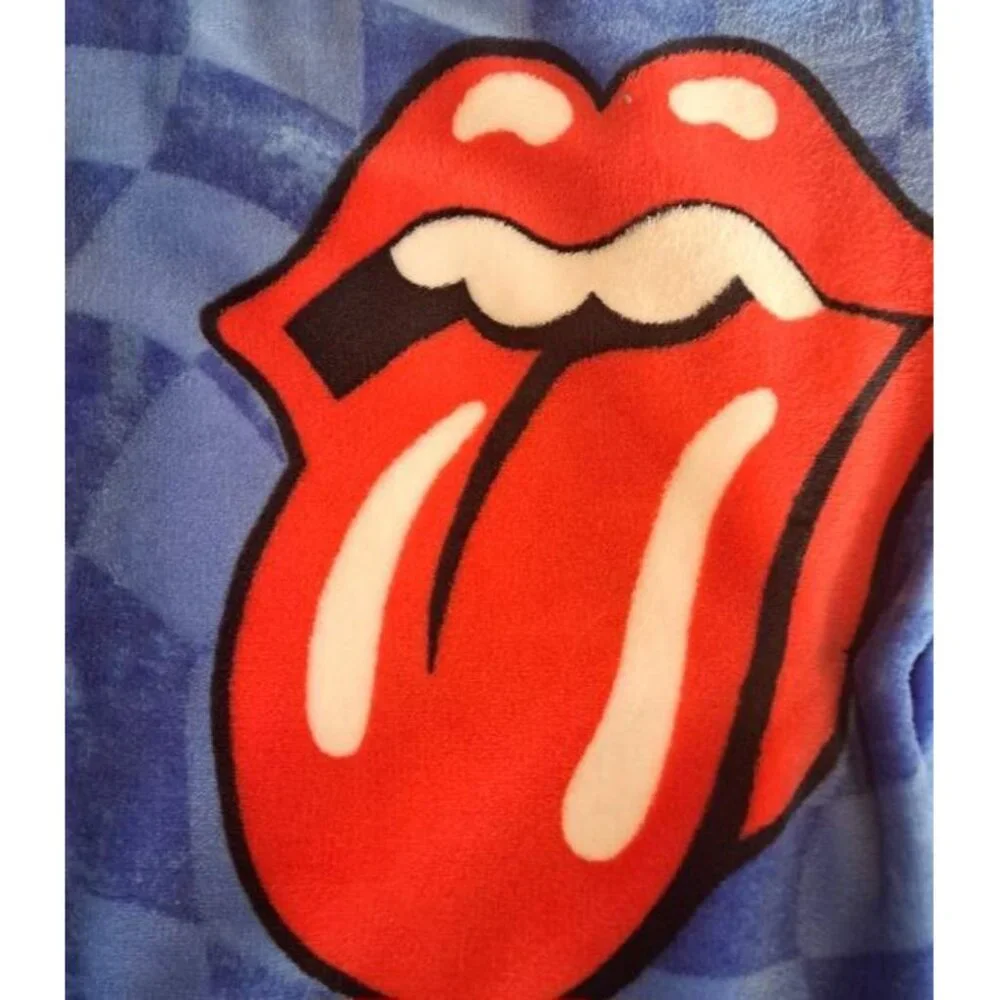 New Blue The Rolling Stones Plush Fleece Gift Throw Blanket Red Lips Tongue Logo